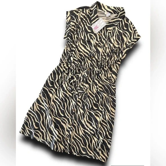 LuLaRoe Stacie Shirt Dress - Picture 7 of 8